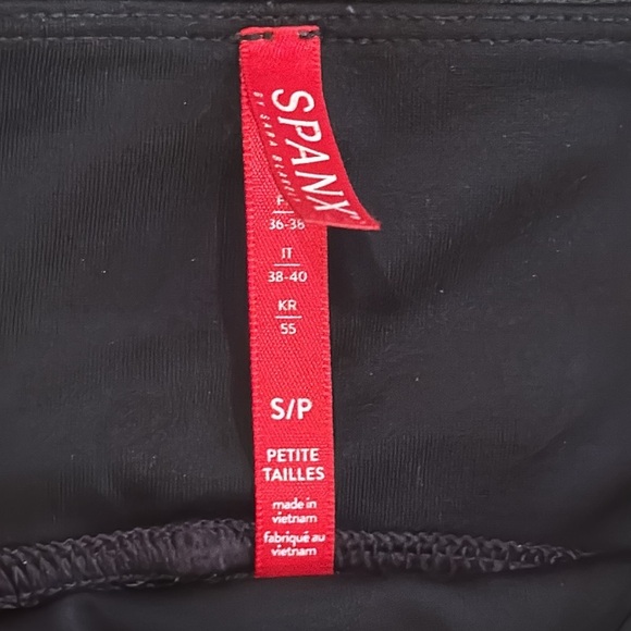 SPANX • Size Small - Picture 3 of 9